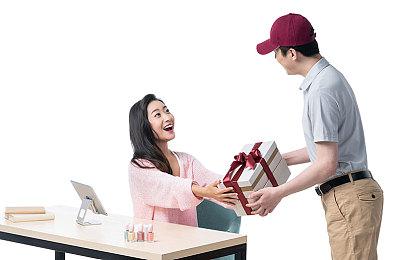 盲人玩家吐槽Switch 2 明明有发音功能却没有引导开启